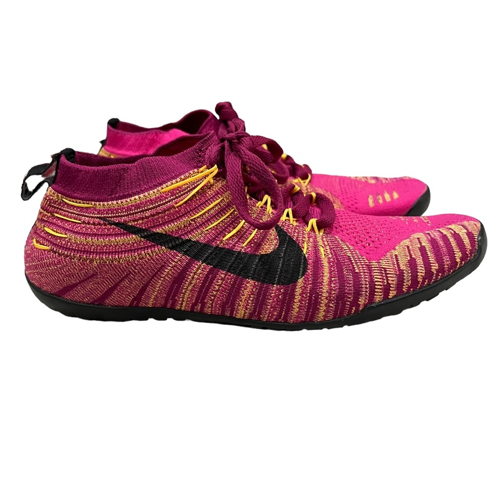 Nike 6Y Free Hyperfeel Rare Run Flyknit Pink Slip On Shoes